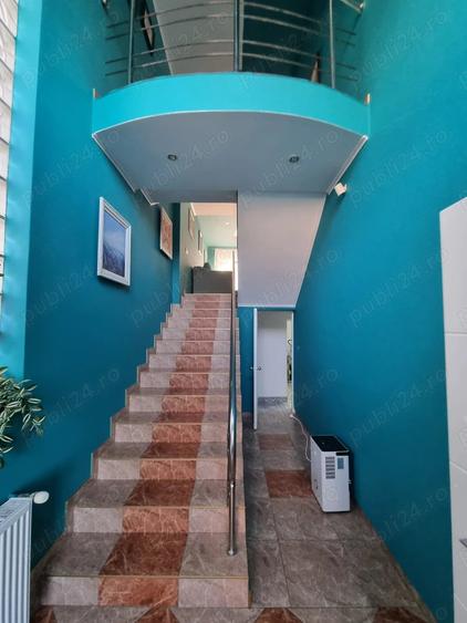 Casă cu 3 camere cu Teren 400 Mp în Central