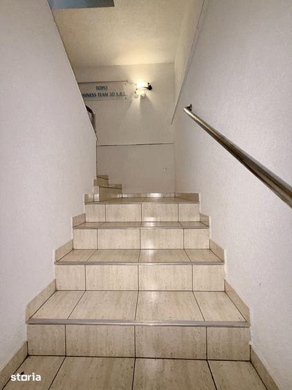 Spațiu comercial, de 144 mp, în Central