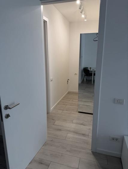 Apartament cu 2 camere decomandat, mobilat în Herăstrău