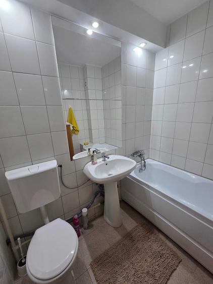 Garsonieră semidecomandată în Central