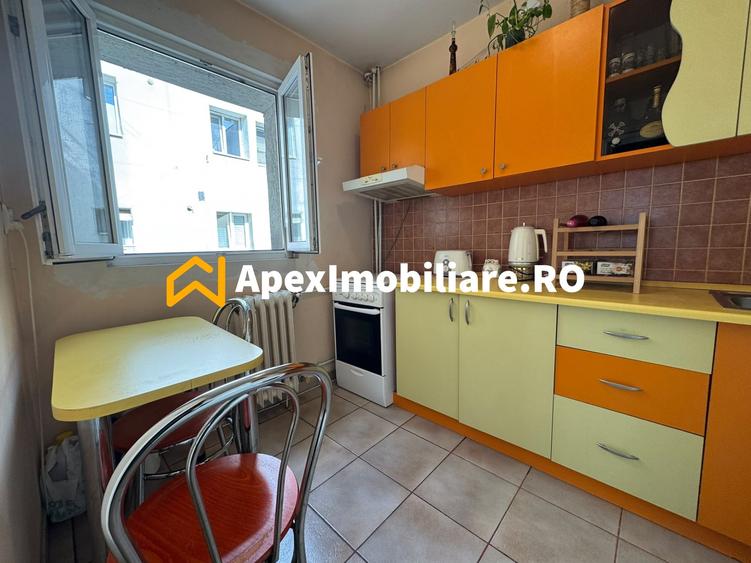 Apartament cu 2 camere semidecomandat, mobilat în Dorobanți