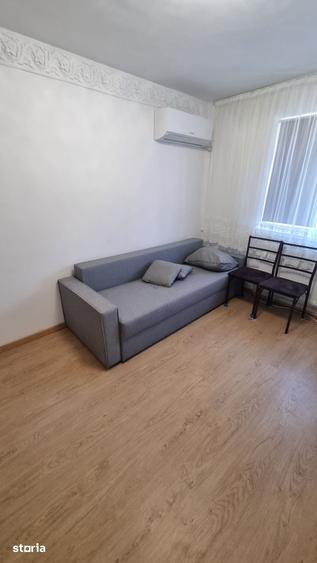 Apartament cu 2 camere decomandat în Gara