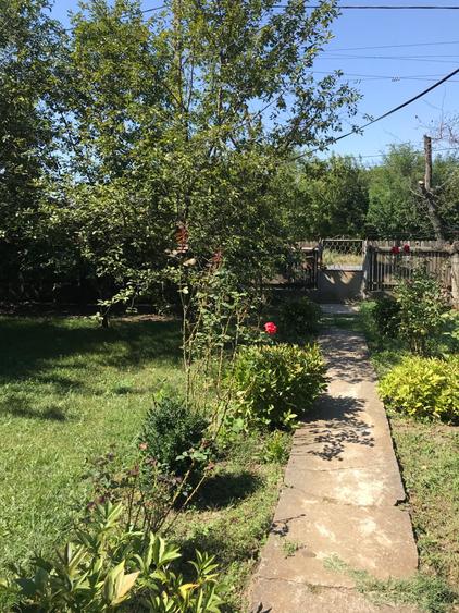 Casă cu 4 camere în Movilița