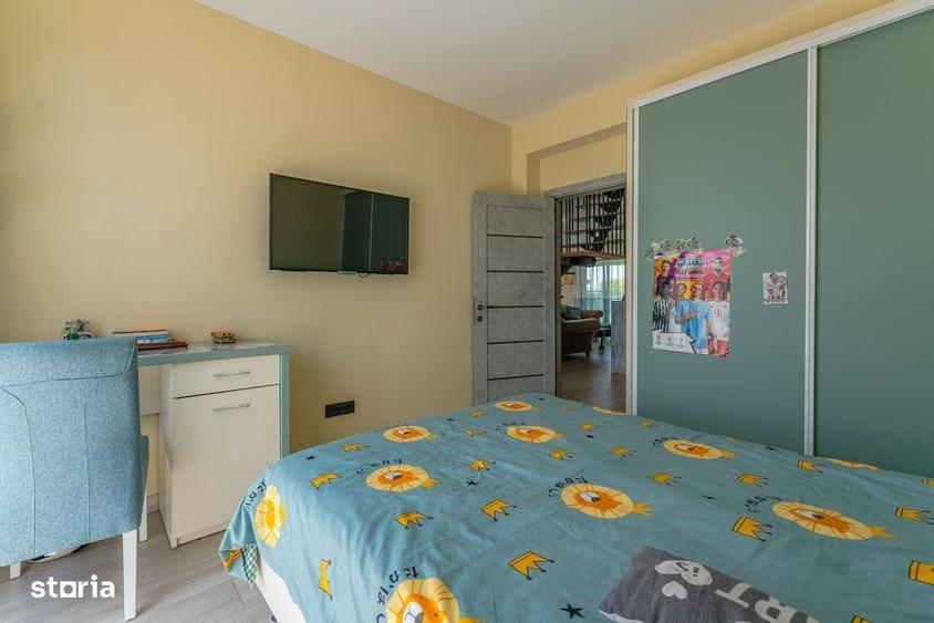 Casă cu 4 camere în Sânpetru
