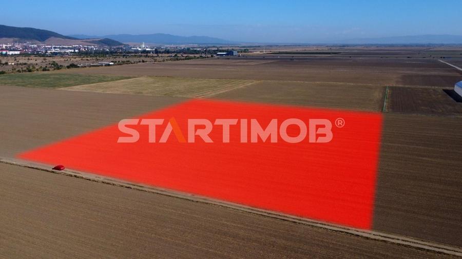 Teren agricol extravilan de 19739 mp, în Exterior Sud