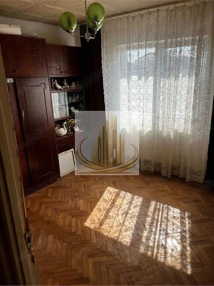 Apartament cu 2 camere semidecomandat în Șagului