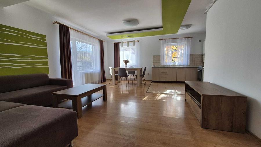 Apartament cu 3 camere decomandat în Gheorgheni