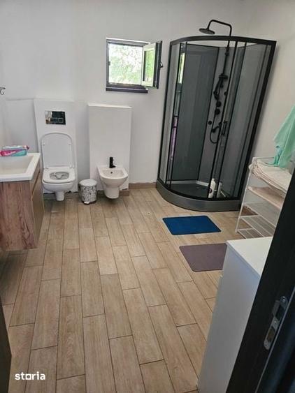 Casă cu 2 camere cu Teren 72 Mp în Central