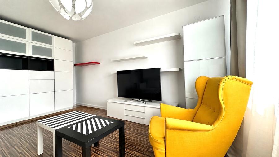 Apartament cu 2 camere decomandat în Moșilor