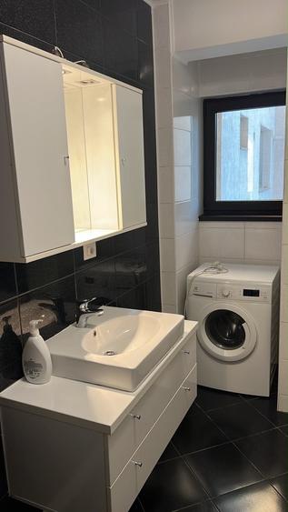 Apartament cu 2 camere nedecomandat în Dămăroaia