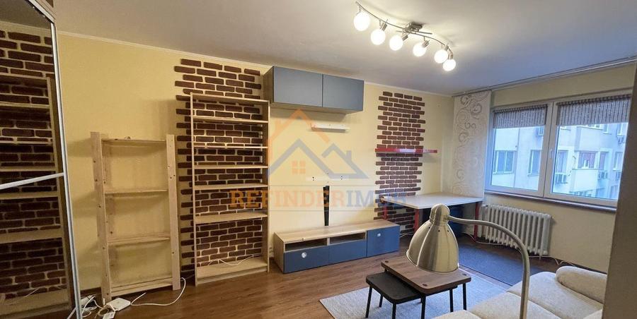 Apartament cu 2 camere decomandat, mobilat în Fizicienilor