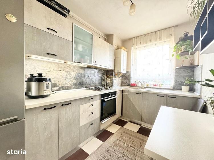 Apartament cu 2 camere decomandat în Avantgarden
