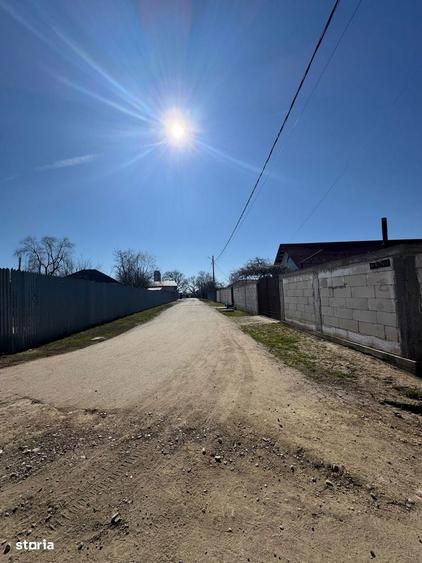 Teren de 1800 mp, în Găneasa