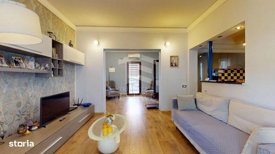 Apartament cu 3 camere decomandat în Romană
