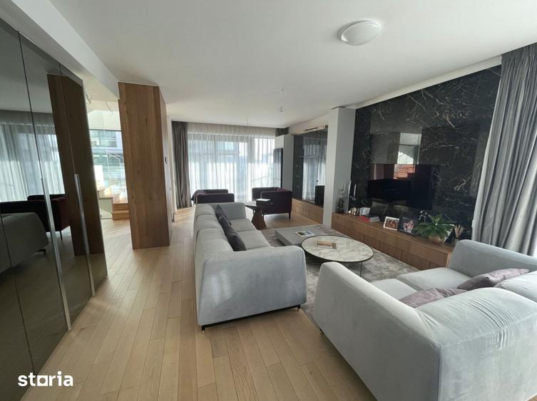 Apartament cu 4 camere în Aviației