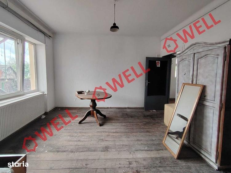 Casă cu 4 camere în Central