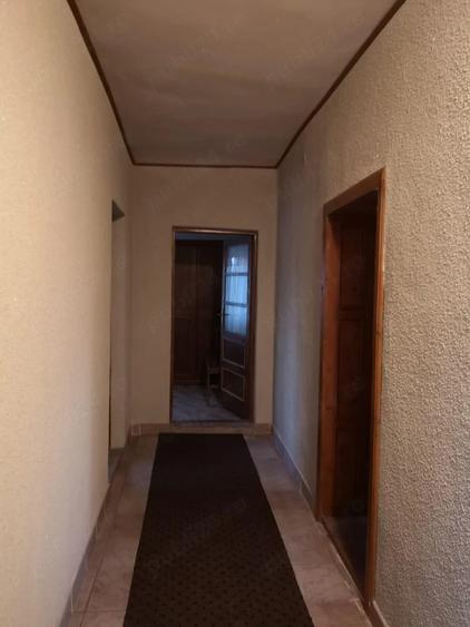 Casă cu Teren 273 Mp în Crângurile