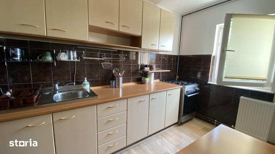 Apartament cu 3 camere decomandat în Grigorescu