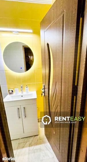 Apartament cu 3 camere în Independenței