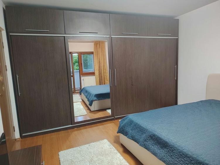 Garsoniera de inchiriat Brazda lui Novac, Craiova Etaj 1 - 9