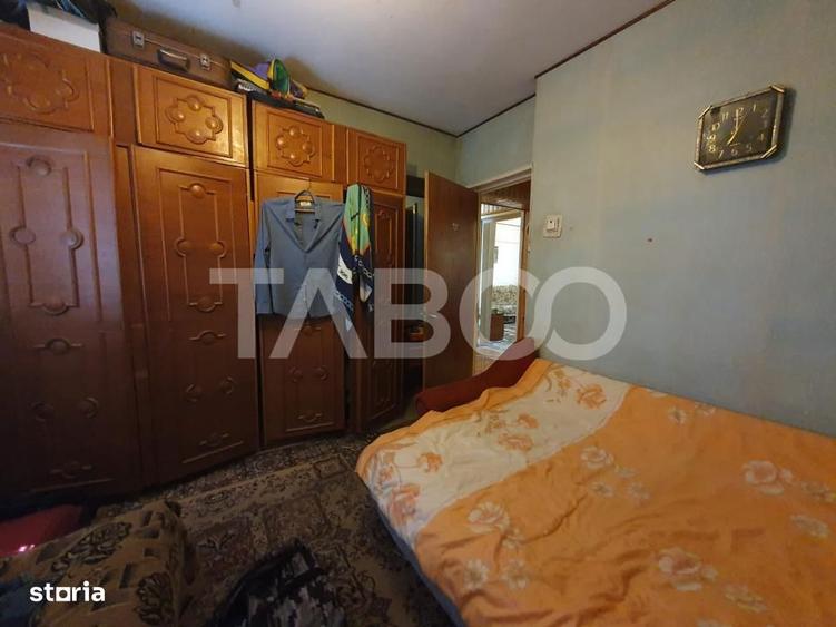 Apartament cu 2 camere decomandat, mobilat în Central
