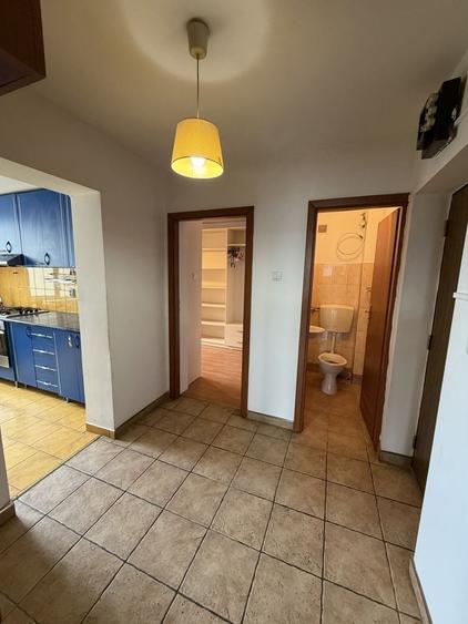 Apartament cu 4 camere în Brazda lui Novac