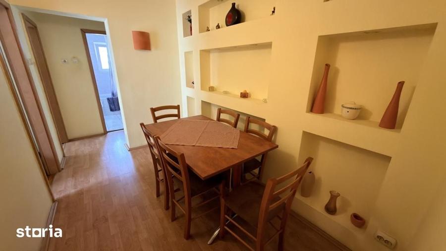 Apartament cu 3 camere decomandat în Mihai Viteazul