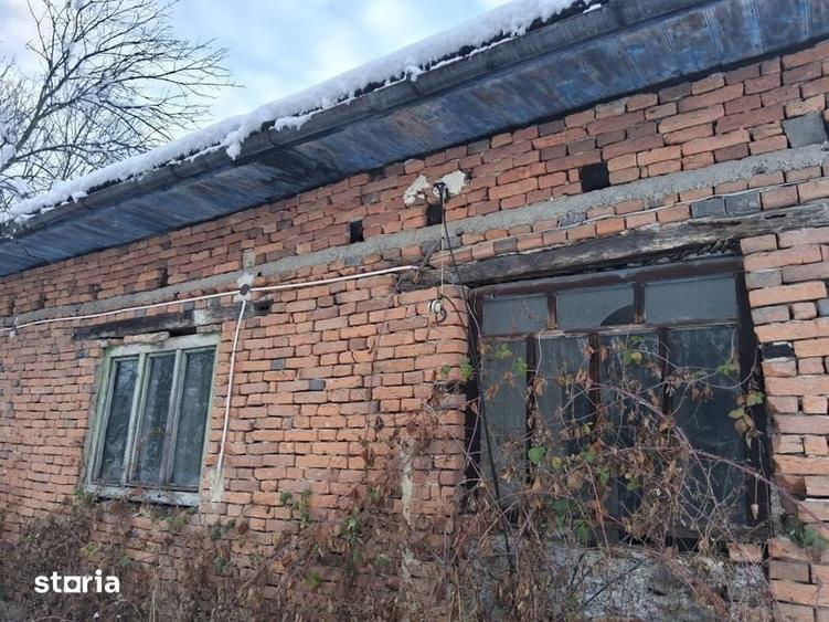 Casă cu 3 camere cu Teren 2800 Mp în Hălmagiu