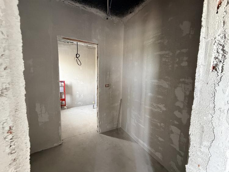Duplex cu 4 camere cu Canalizare în Moșnița Nouă
