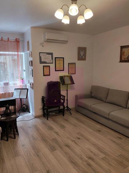 Apartament cu 2 camere decomandat în Foișorul de Foc
