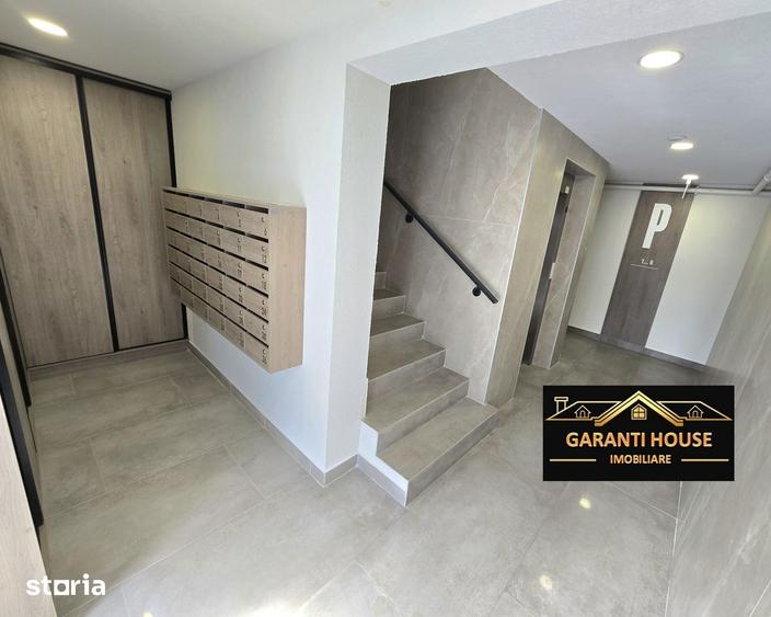 Garsonieră decomandată în Traian