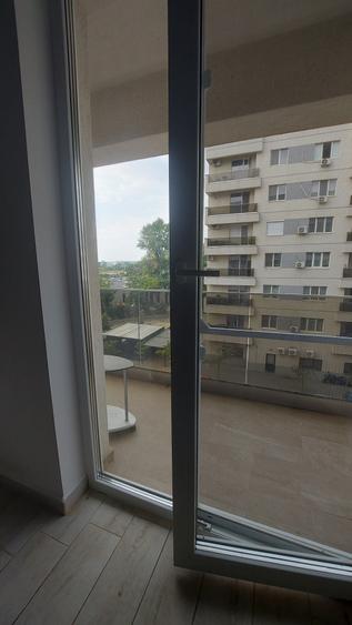 Apartament cu 2 camere decomandat în Sud-Vest