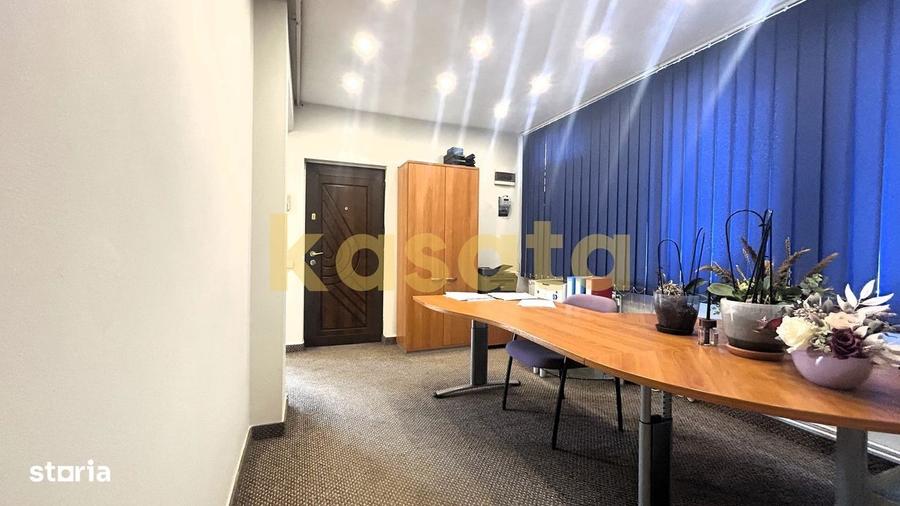 Apartament cu 3 camere, mobilat în Casin