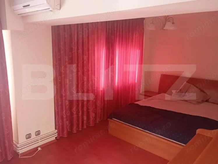 Apartament cu 4 camere decomandat, mobilat în Ultracentral