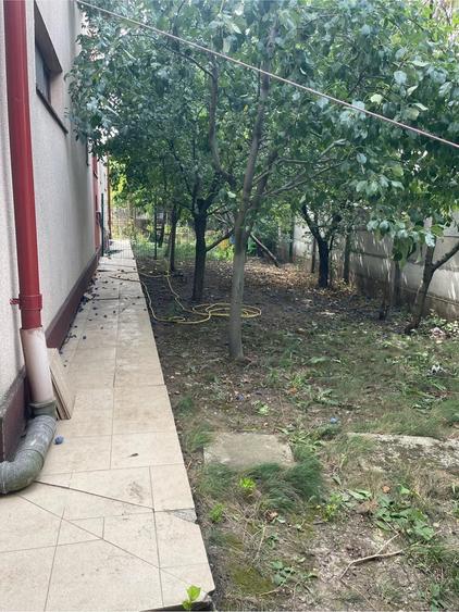 Casă cu 3 camere cu Teren 100 Mp în Foișorul de Foc