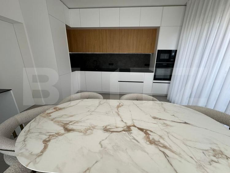 Duplex cu 4 camere cu Canalizare în Iris