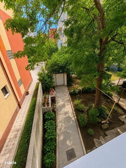 Casă cu 4 camere cu Teren 366 Mp în Basarab