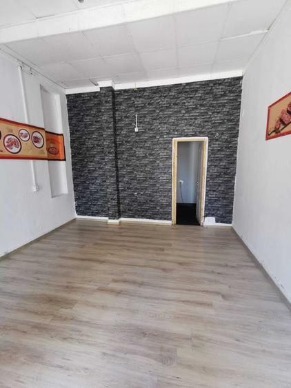 Spațiu comercial, de 27 mp, în Dacia
