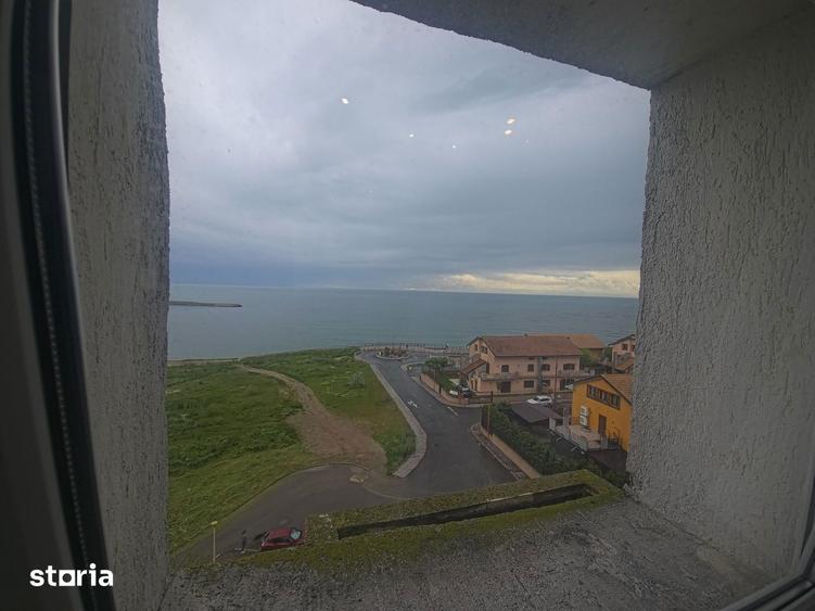 Apartament cu 3 camere decomandat, mobilat în Delfinariu