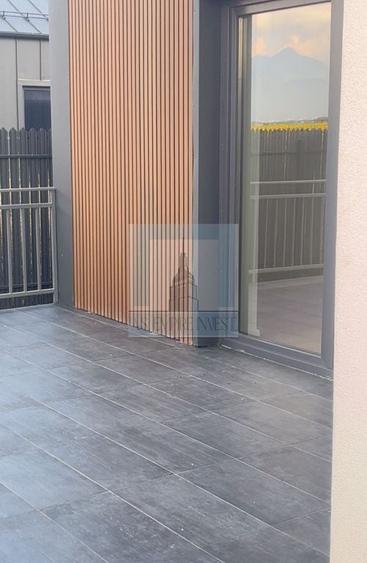 Casă cu 3 camere cu Teren 554 Mp în Tărlungeni