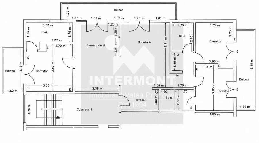 Apartament cu 4 camere în Cioplea
