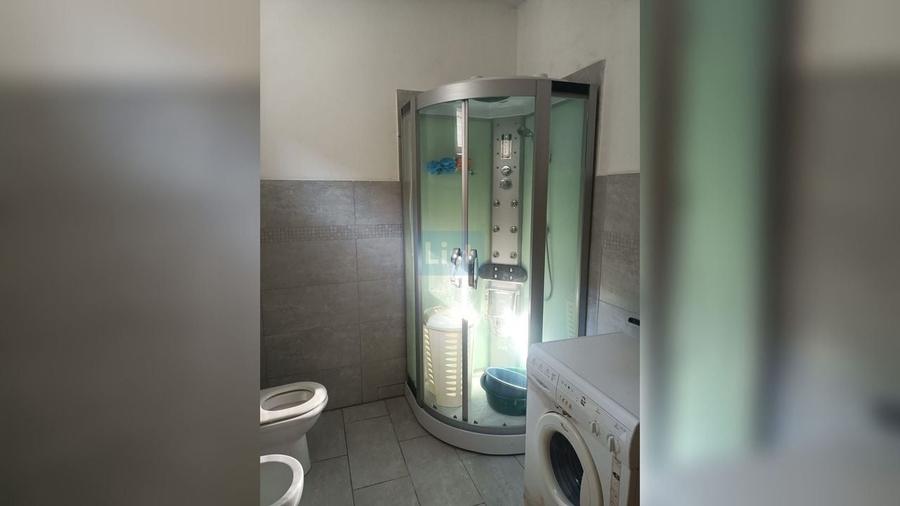 Casă cu 5 camere cu Canalizare în Balta Verde