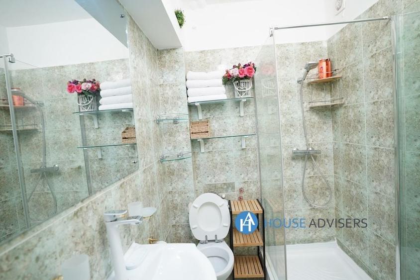 Apartament cu 2 camere, mobilat în Universitate