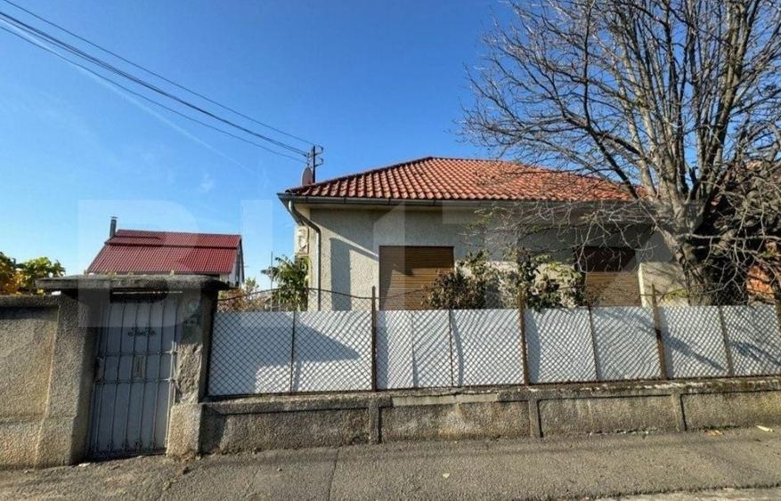 Casă cu 3 camere în Central