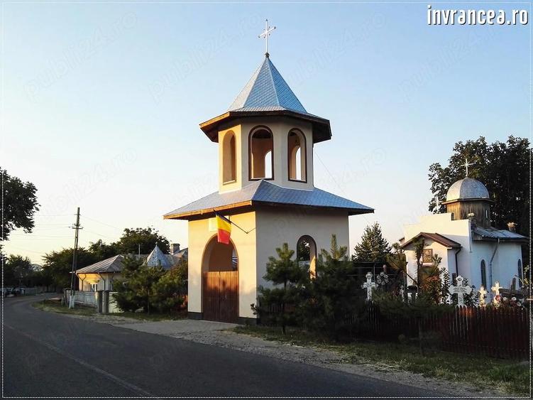 Teren de 3480 mp, în Jariștea