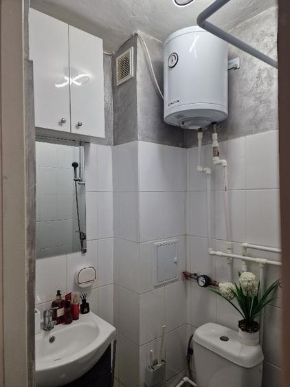 Garsonieră decomandată în Sud-Vest
