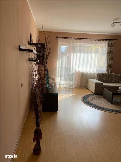 Apartament cu 2 camere, mobilat în Ștrand