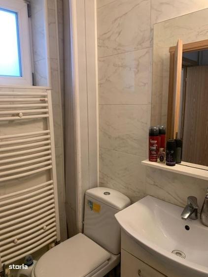 Apartament cu 2 camere decomandat în Ișalnița