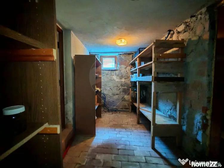 Casă cu 1 camere cu Teren 237 Mp în Central