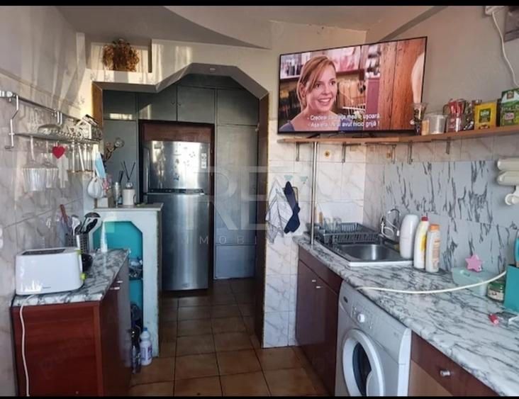 Apartament cu 3 camere semidecomandat, mobilat în Nicolae Grigorescu